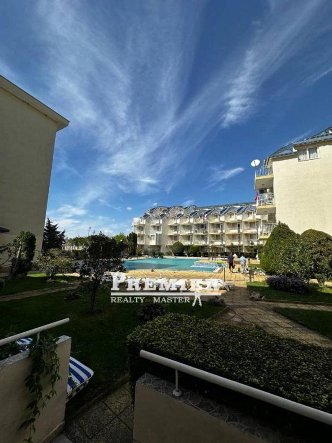 Aparthotel Rutland Bay Ravda ภายนอก รูปภาพ